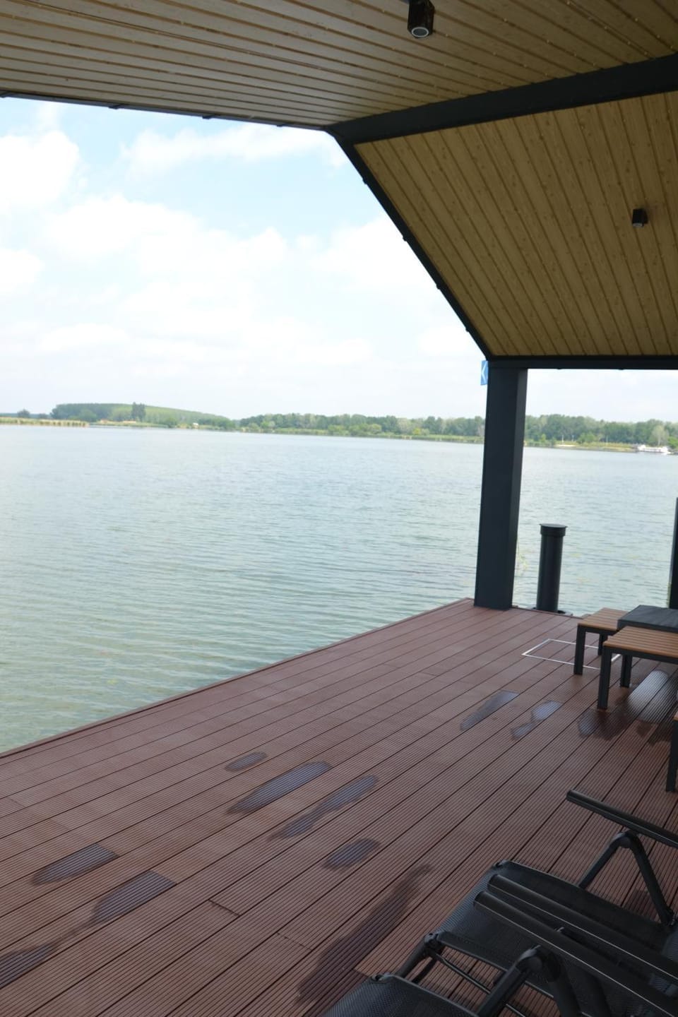 Sunrise Bay Apartment in Hungary