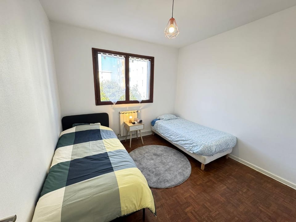 120m T4 terrasse et parking - Stade-Eurexpo-Lyon Apartment in Auvergne-Rhône-Alpes