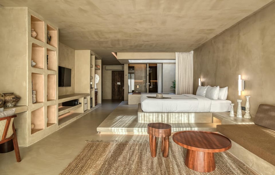 Living room, Bedroom