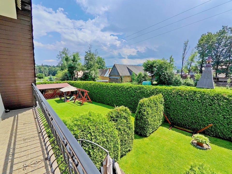 Garden, Garden view