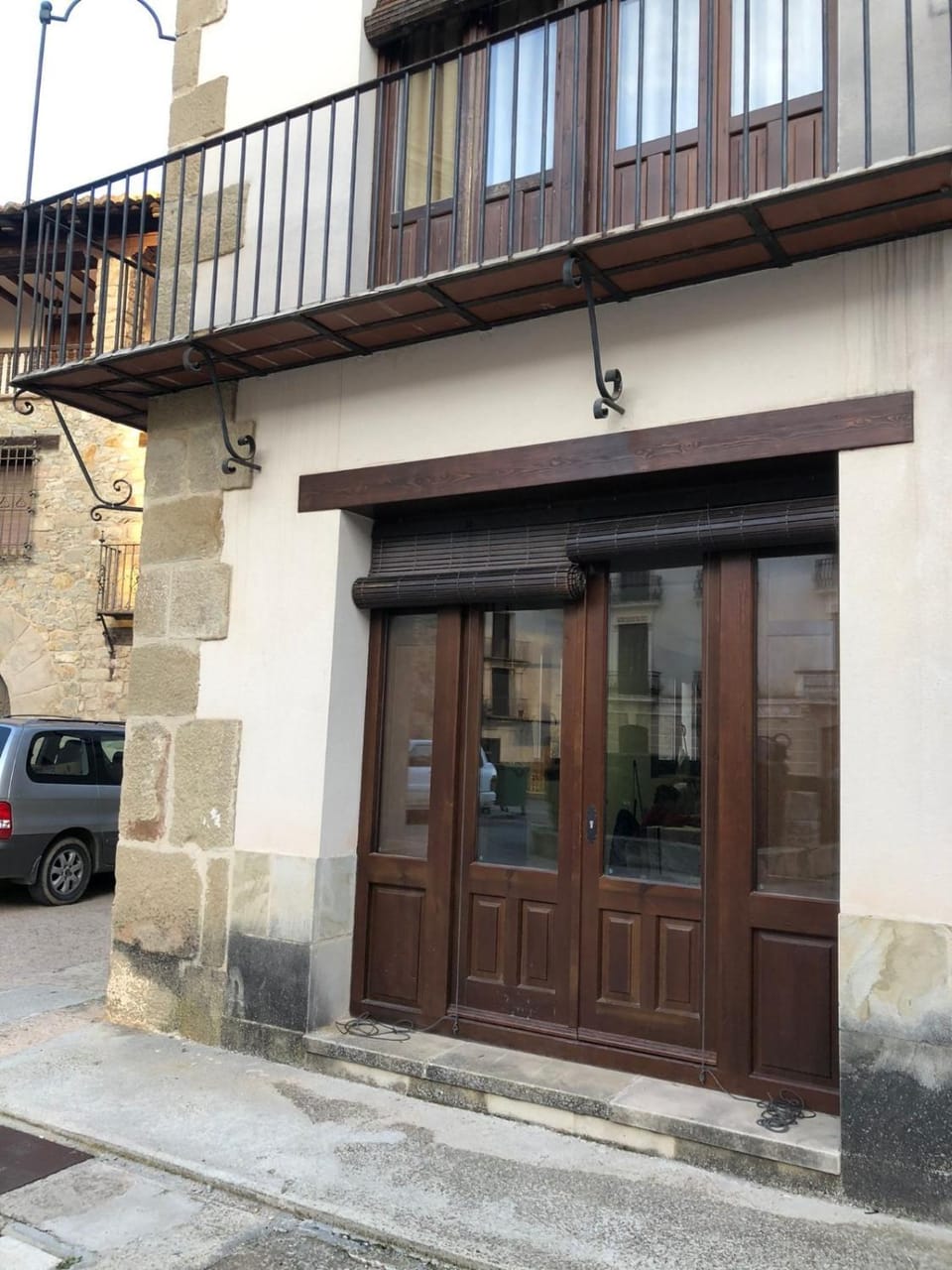 Facade/entrance