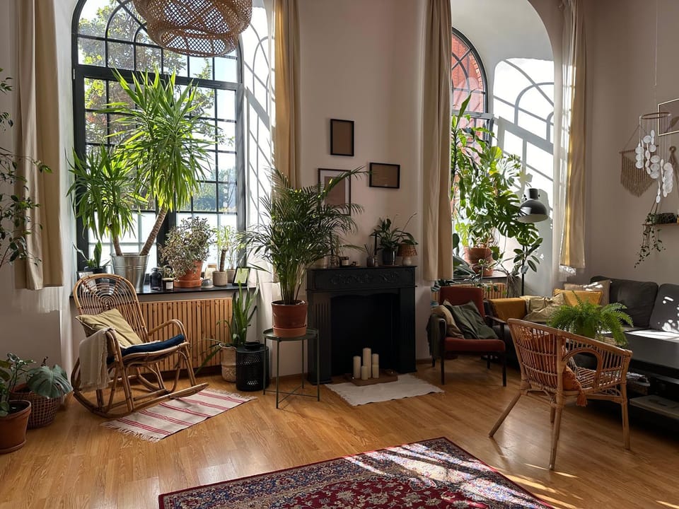 Living room, Seating area