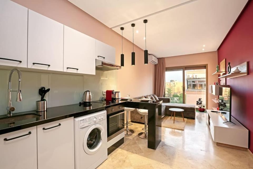 Kitchen or kitchenette, Dining area, dishwasher, minibar, oven, pet friendly, stove, toaster, washing machine, dryer