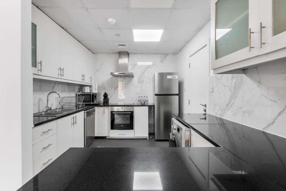 Kitchen or kitchenette, dishwasher, minibar, oven, pet friendly, stove, toaster