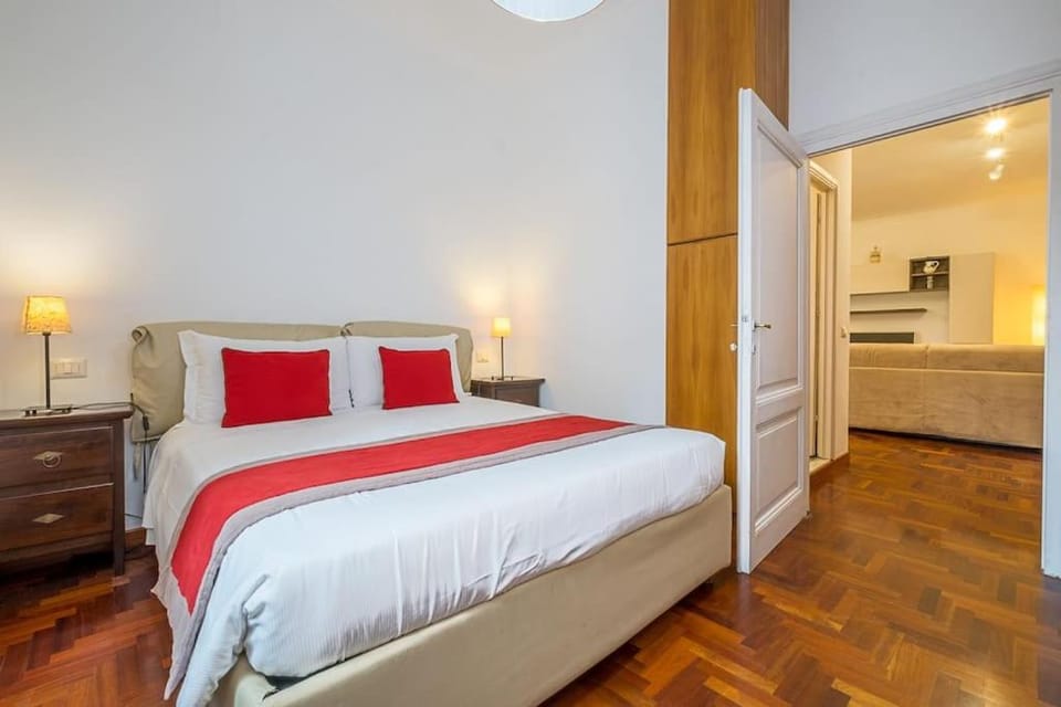 ht m&n bilo colosseo Apartment in Rome