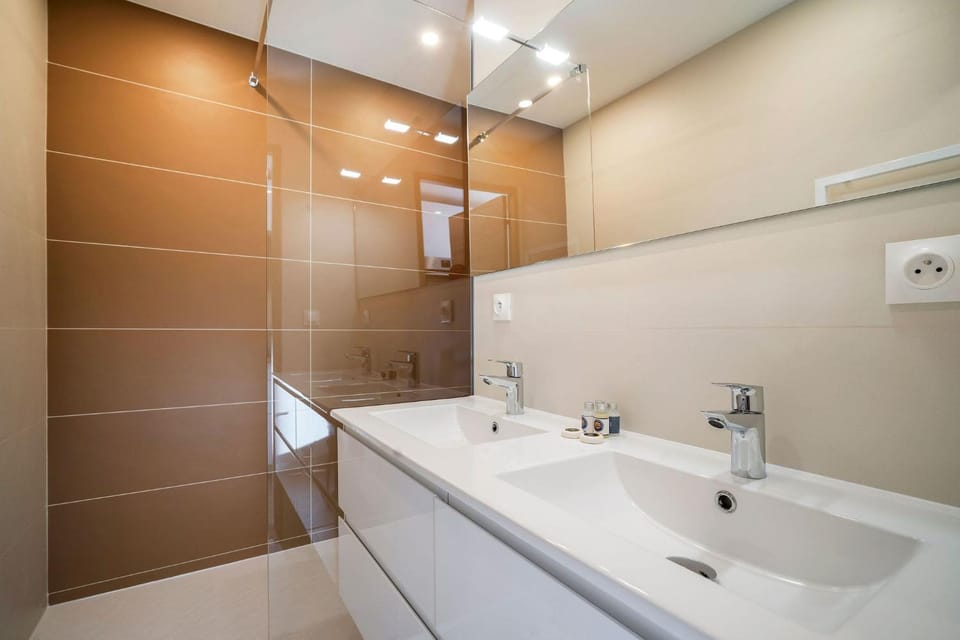 Ski in-out, Heart of Val Thorens Spacious Flat , Wifi A9 - Résidence le Joker Apartment in Les Allues