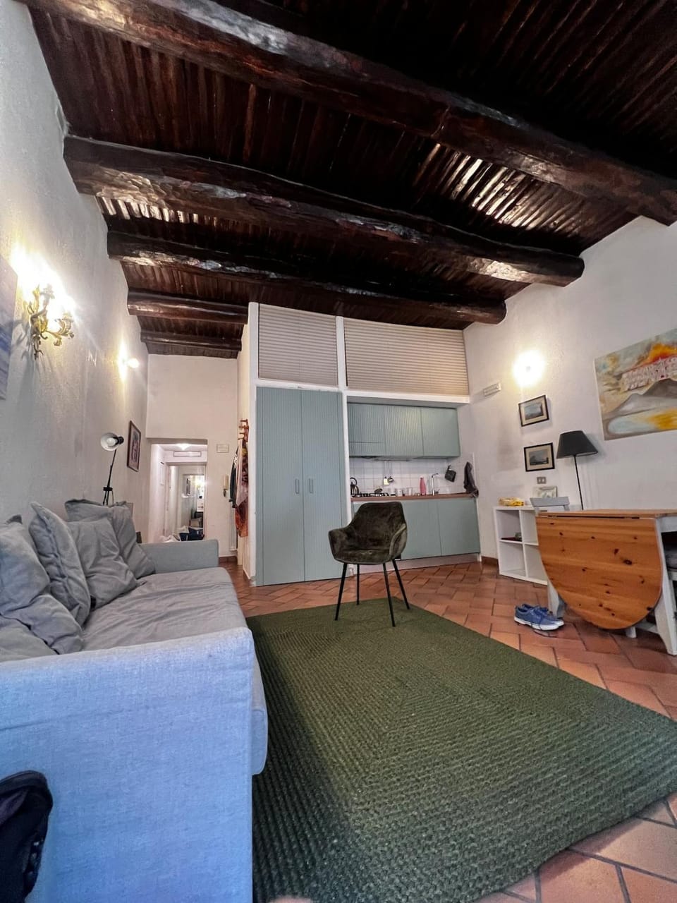 Kitchen or kitchenette, Living room