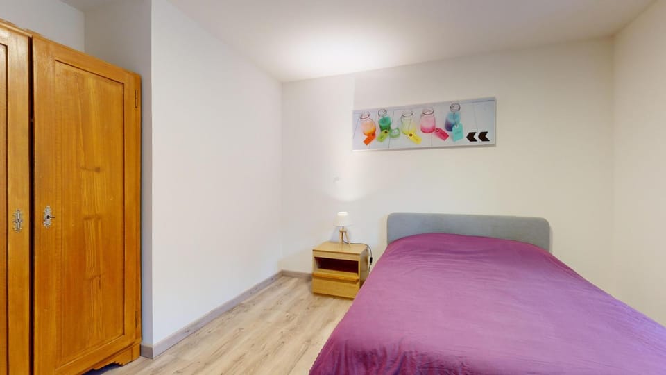 Bed, Photo of the whole room, Bedroom, wardrobe