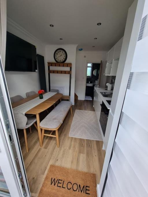 Nice flat for stay in and rest Apartment in England