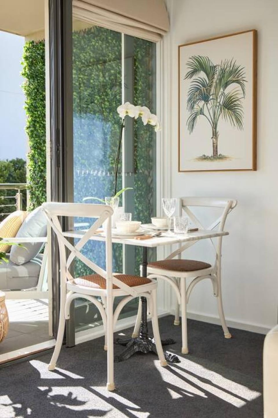 Beach Loft - on the Esplanade Apartment in Torquay