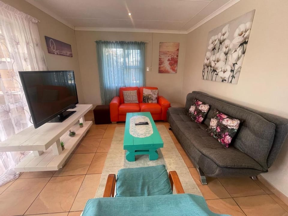 Oceans14 Volume 2 Apartment in Eastern Cape