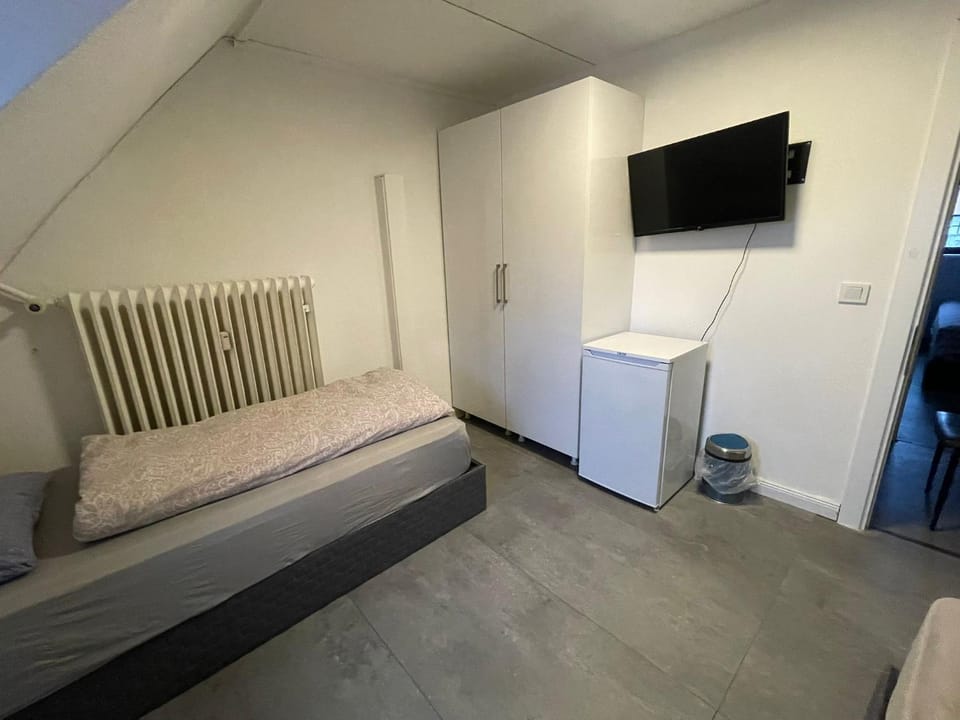 Zimmervermietung Welfenplatz Bed and Breakfast in Brunswick