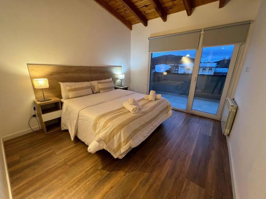 Moderno Departamento con vista al lago y montañas Apartment in San Carlos Bariloche