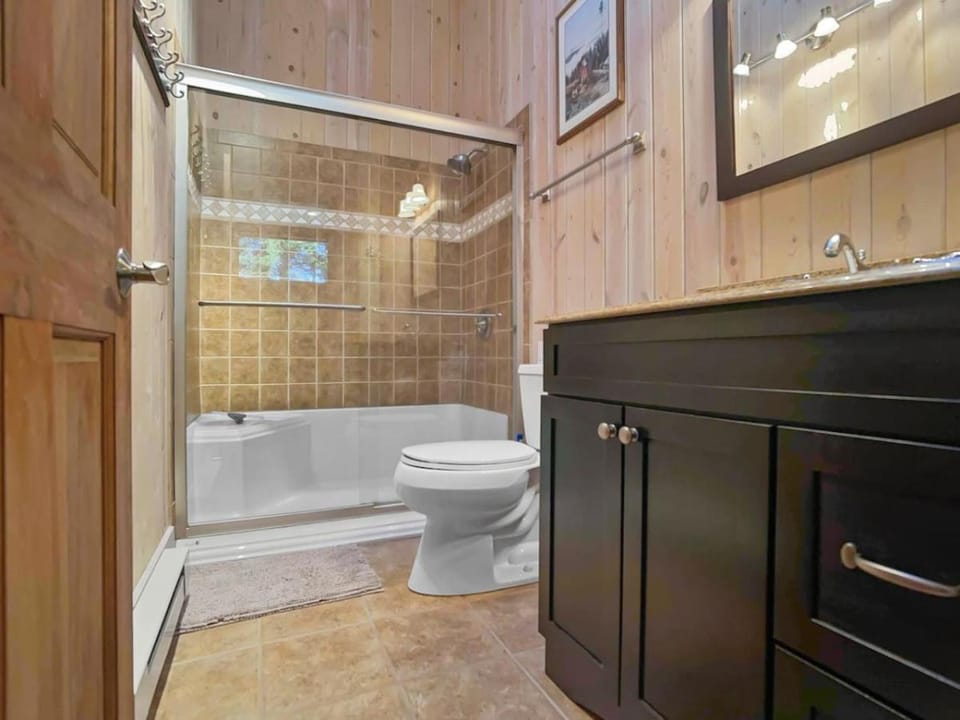 Wabasso 1 Covered Parking Convenient Location WiFi Deck House in Snowshoe