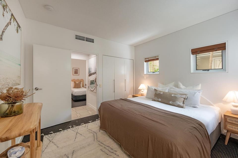 Noosa River Views on Hastings St Apartment in Noosa Heads