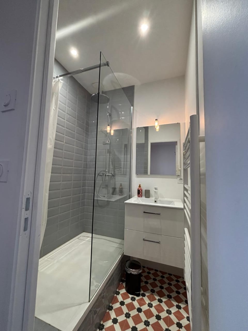 Shower, Bathroom