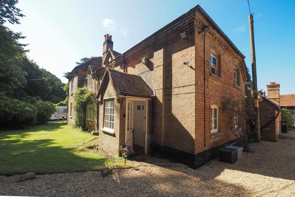 Landford's Cottage, your retreat! House in Test Valley District