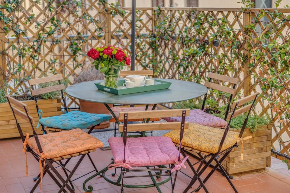 Apartments Florence Borgo San Lorenzo Terrace Apartment in Florence