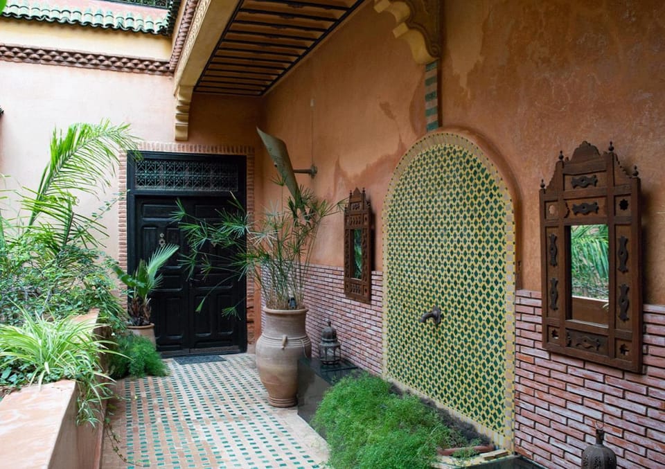 Property building, Garden view
