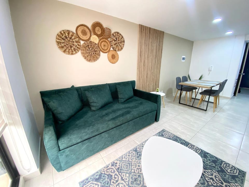 Hito 202 Amplio Apartaestudio en Av 19 Norte con balcon Apartment in Armenia