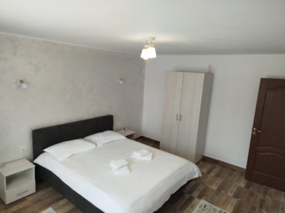 Bed, Photo of the whole room, Bedroom, towels, wardrobe
