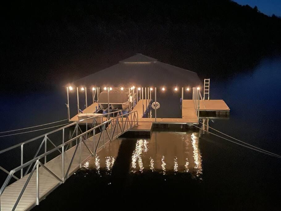 Night, Natural landscape, Lake view