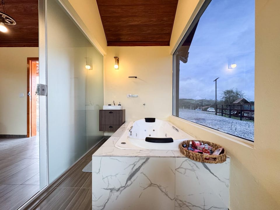 Sítio Terra Sertaneja - Chalé Dois Passarinhos Luxury tent in State of São Paulo