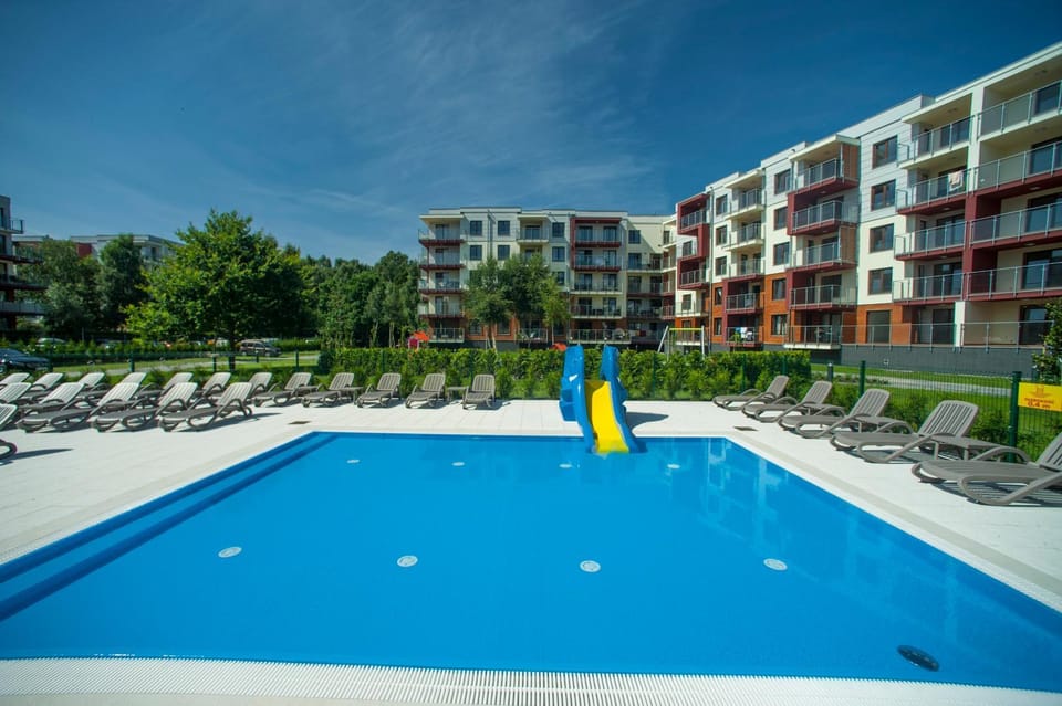 Property building, Pool view