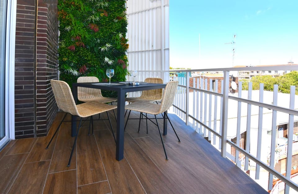 View (from property/room), Balcony/Terrace