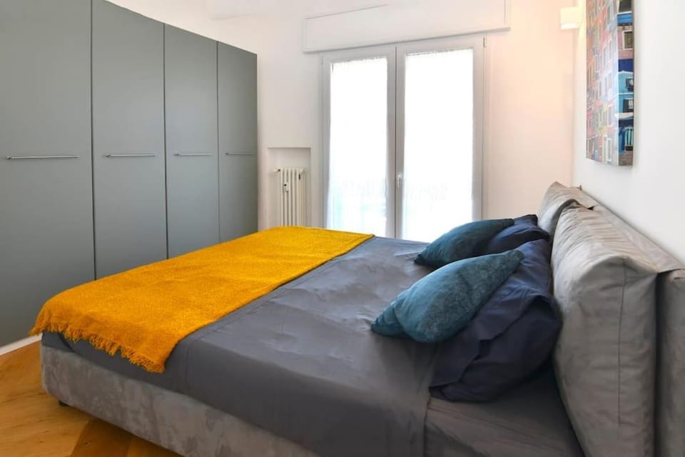 Bed, Bedroom, wardrobe