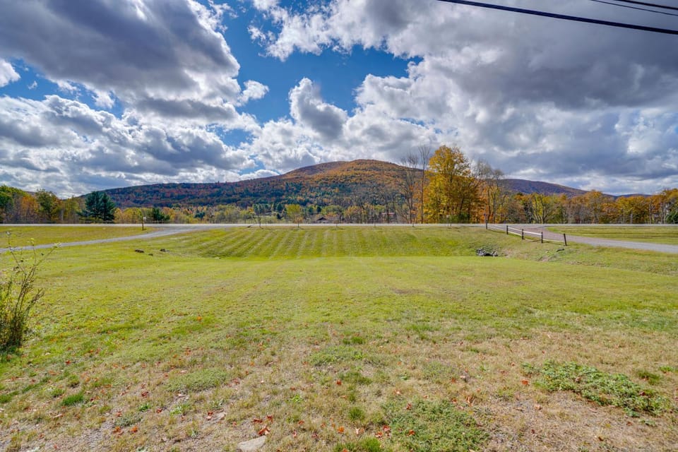 2 Mi to Windham Mountain: Scenic Home w/ Fire Pit! House in Capital District, NY, USA