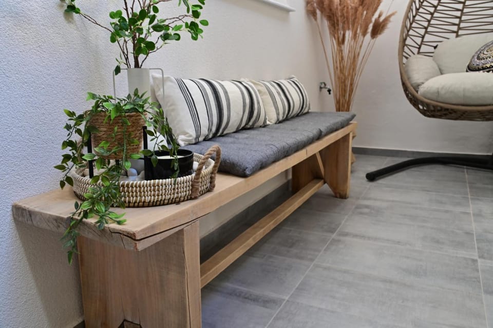 Patio, Balcony/Terrace