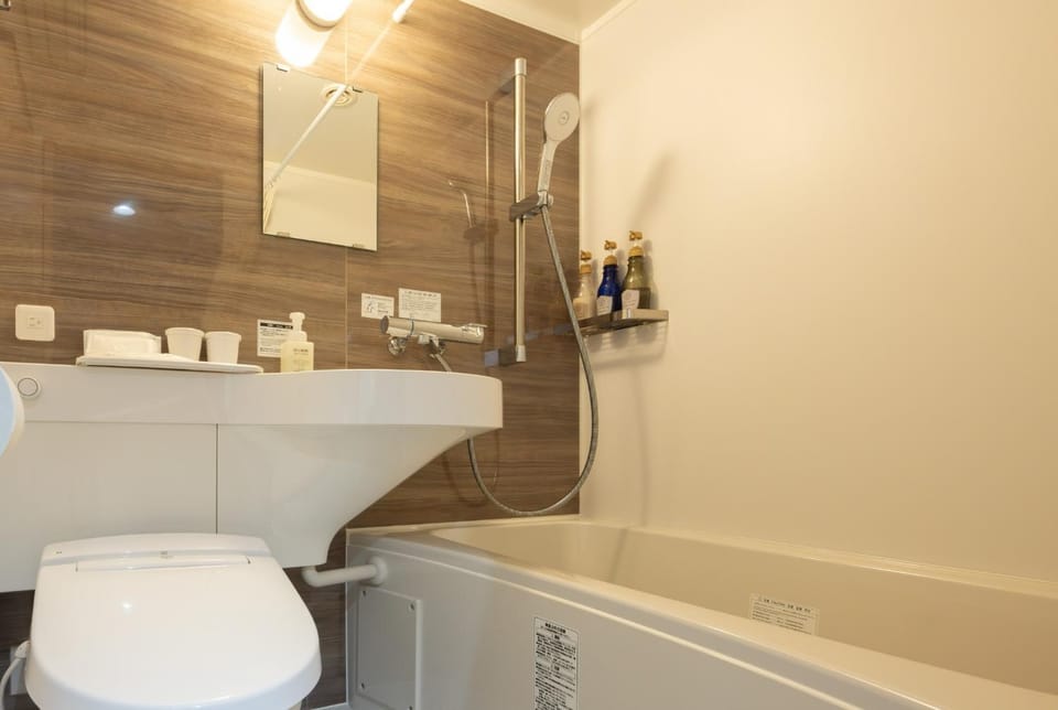 Fukuyama Royal Hotel - Vacation STAY 28791v Hotel in Hiroshima Prefecture