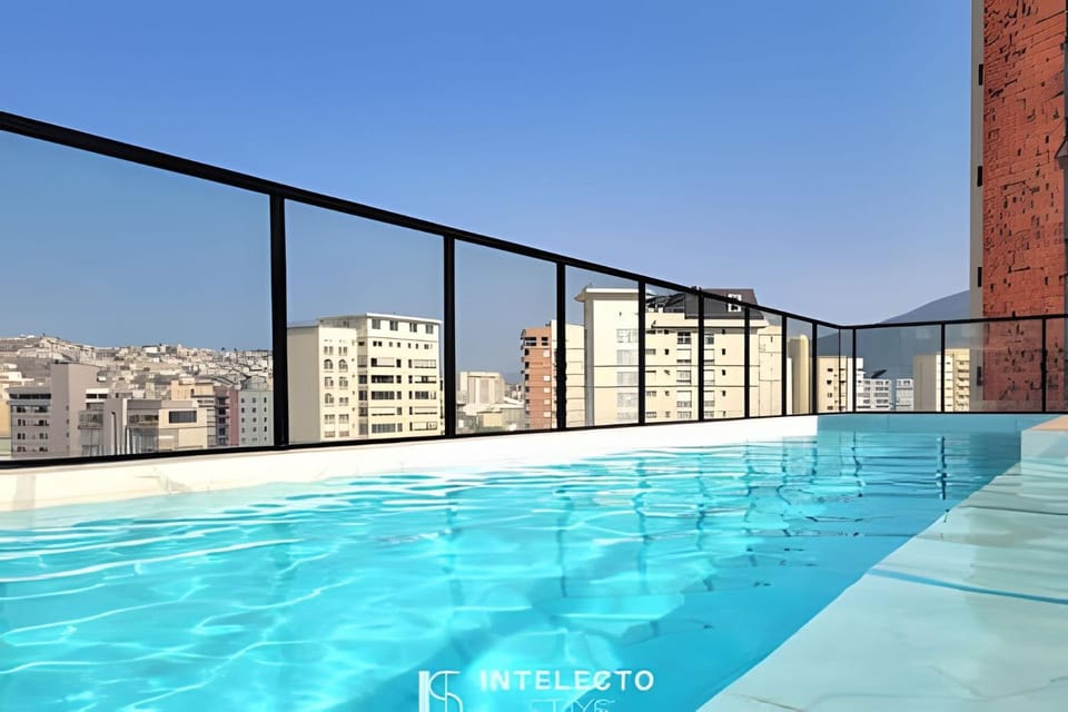Balcony/Terrace, Pool view, Swimming pool