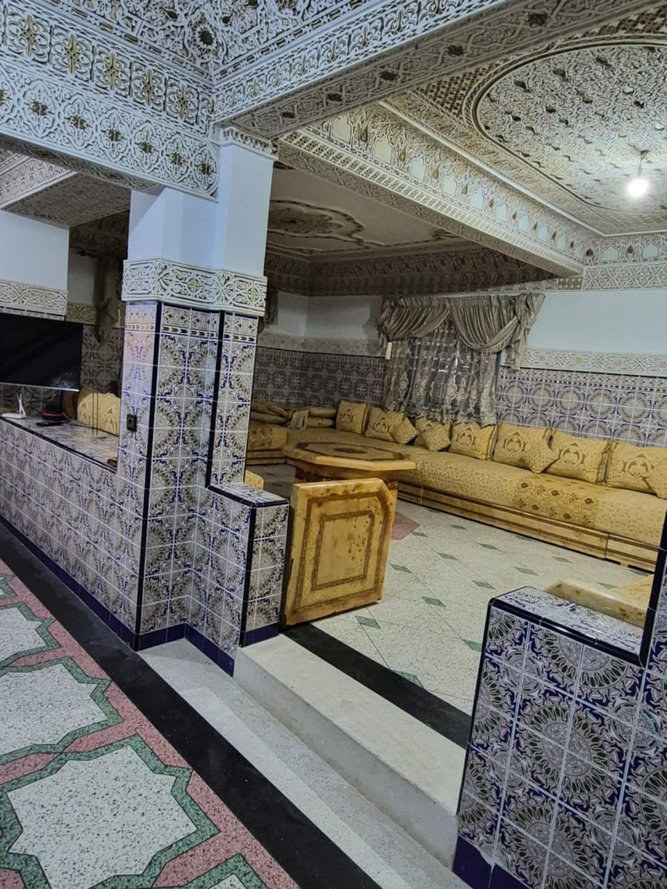 Apparemment familiale villa 110 m2 jardin et piscine Apartment in Meknes