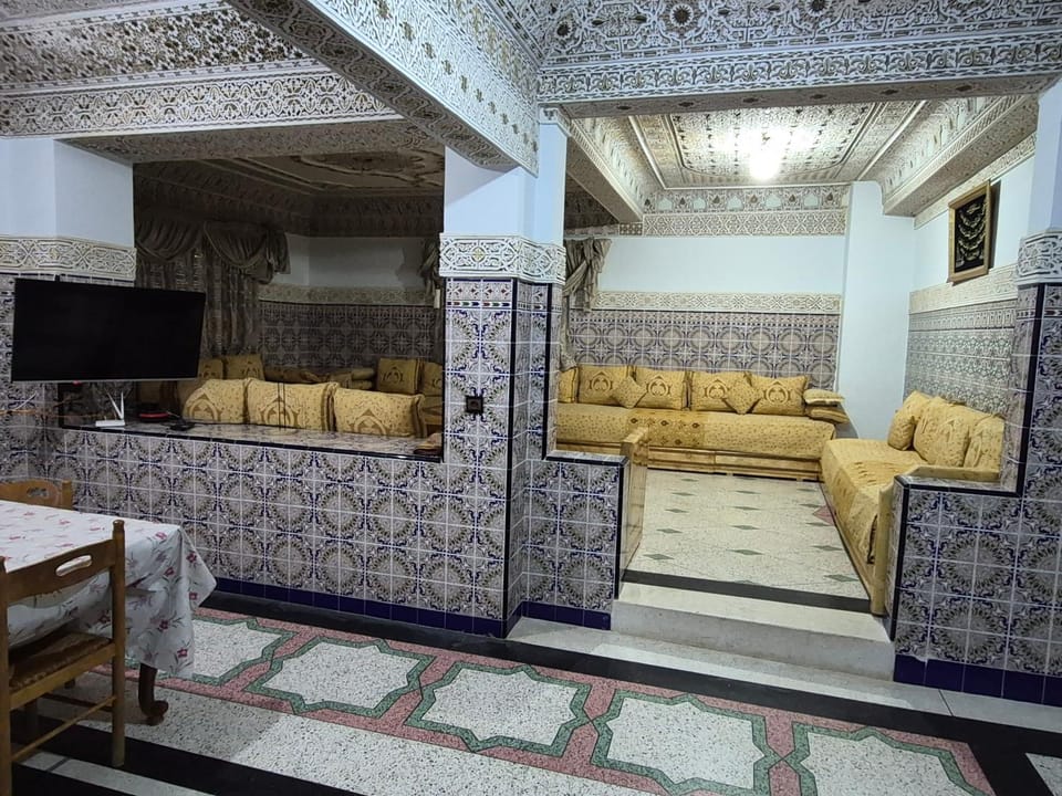 Apparemment familiale villa 110 m2 jardin et piscine Apartment in Meknes