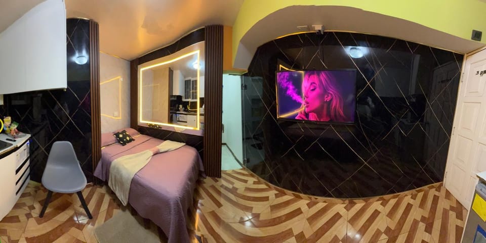 Gold House Premium Love hotel in Quito