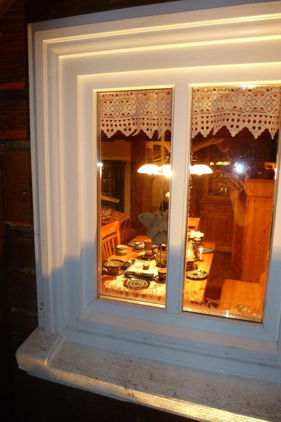 Facade/entrance, Night