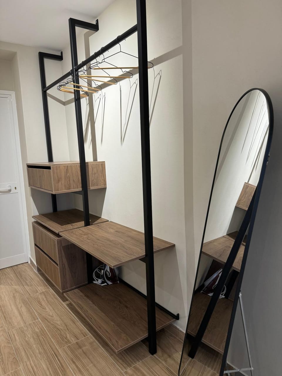 Bedroom, wardrobe