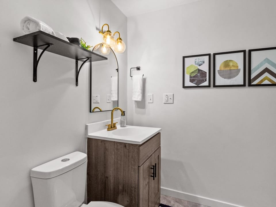 Game Room and Huge Yard with Fire Pit Yard Games and BBQ Near UE and Downtown House in Evansville