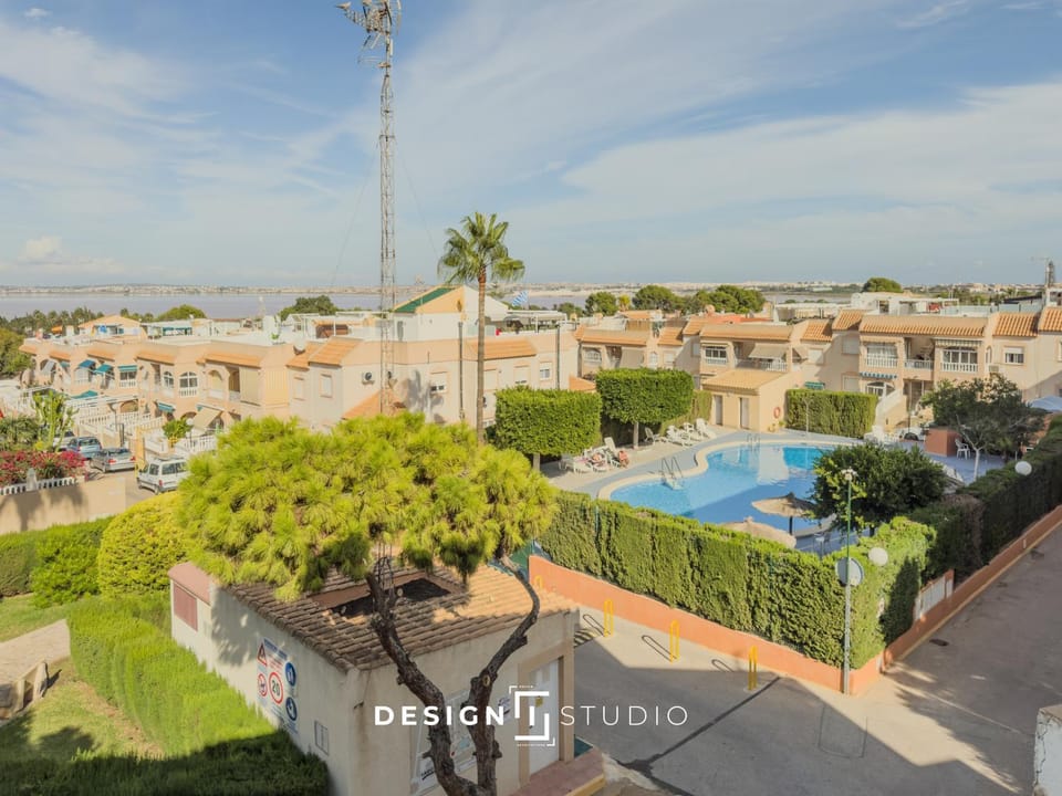 Day, Neighbourhood, City view, Pool view, Street view, Swimming pool