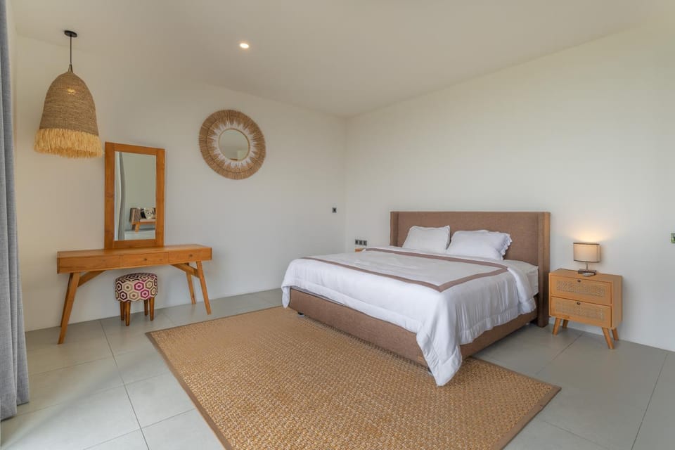 Villa Cusy - 4BR Villa in the Heart of Canggu Villa in North Kuta