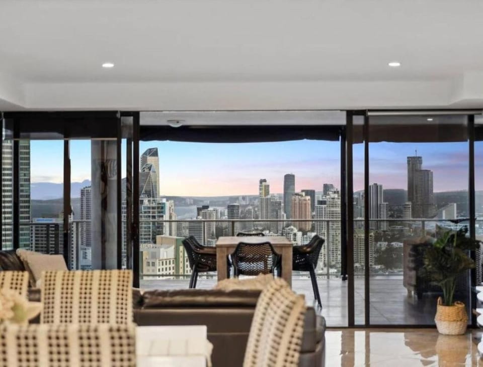 Sub-Penthouse Dream in Circle on Cavill - Hosted by Coastal Letting Co. Apartment in Surfers Paradise