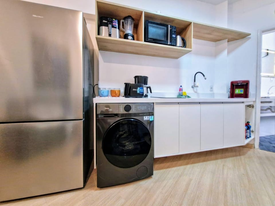 Coffee/tea facilities, Area and facilities, Drinks, microwave, minibar, stove, toaster, laundry, washing machine