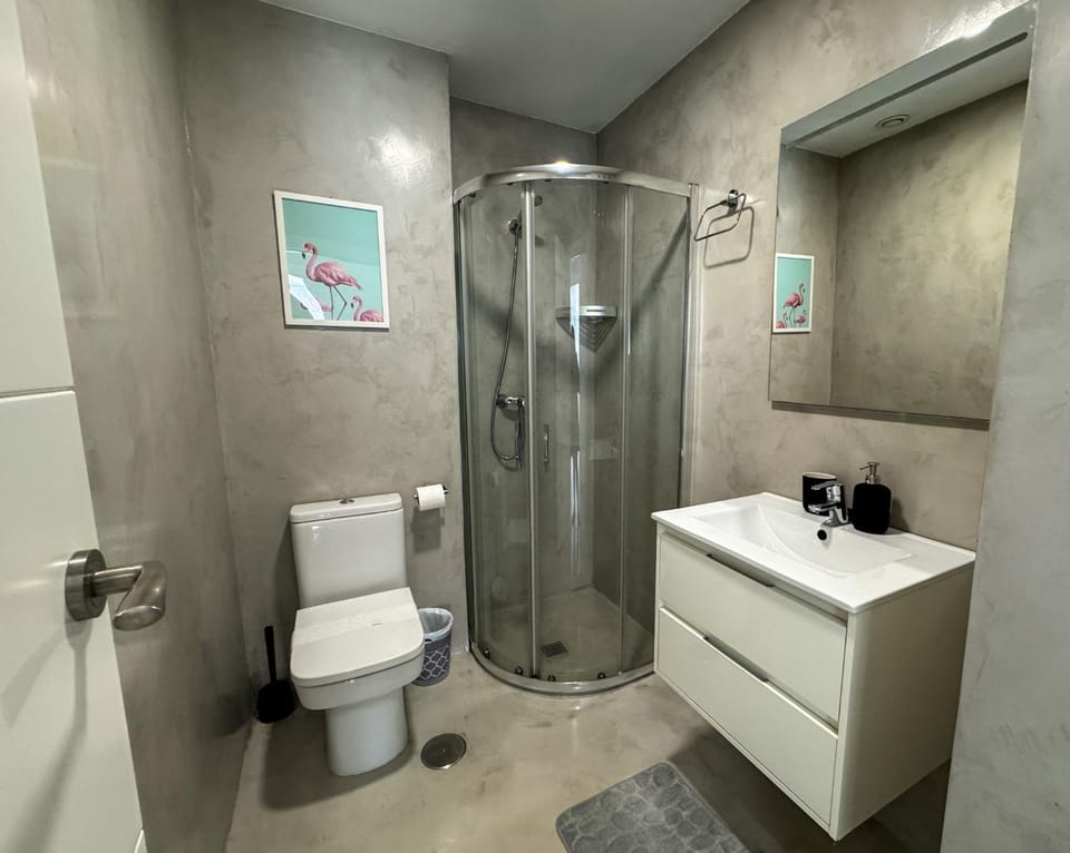 Bathroom, Living room