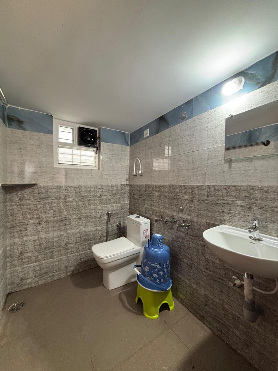 Kamal nivas service apertments Apartment in Chikmagalur