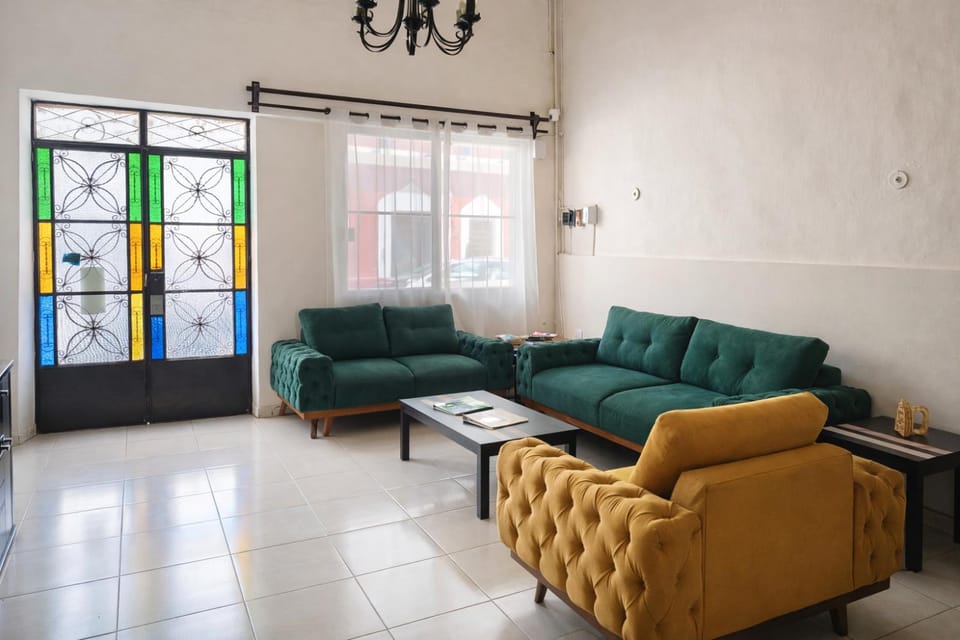 La Casa del Quetzal Private Rooms in Historic Mérida Bed and Breakfast in Merida