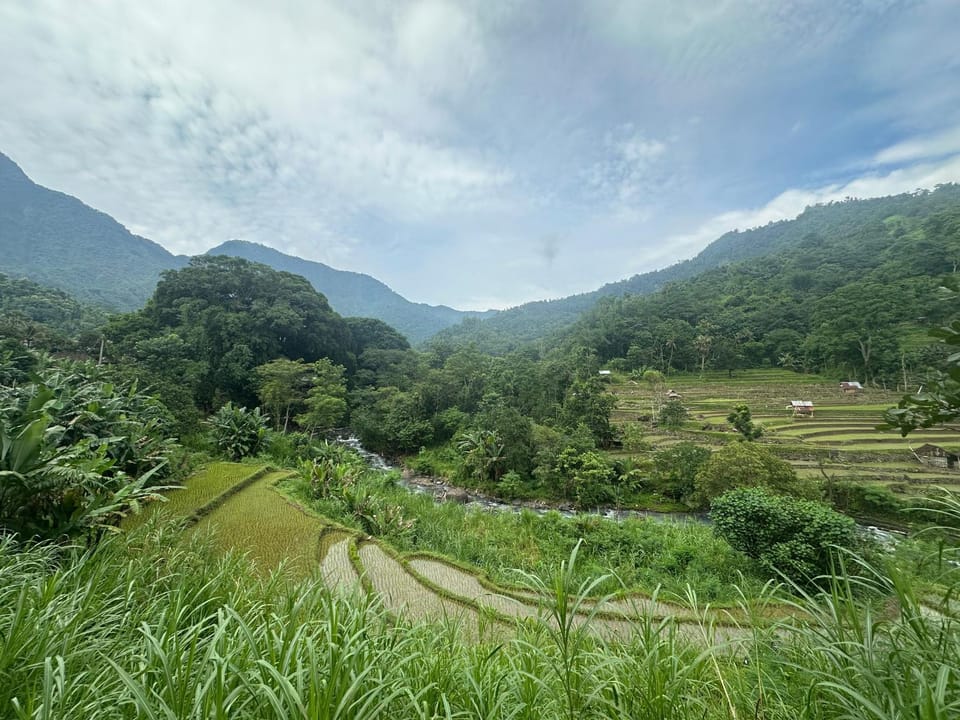 Nearby landmark, Natural landscape, Mountain view