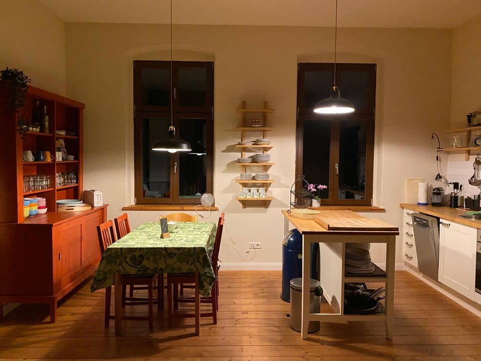 Großzügige Gutshaus-Wohnung nahe Saale und Elbe Apartment in Saxony-Anhalt, Germany
