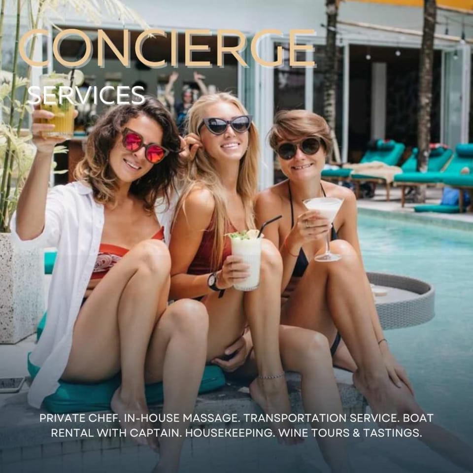 Ellen Lake Luxe with Concierge Services House in Kingsland